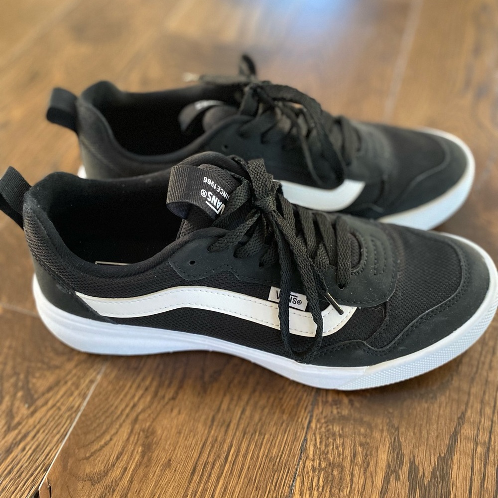 Women’s Vans Range EXP Low Top Black and White Sneakers